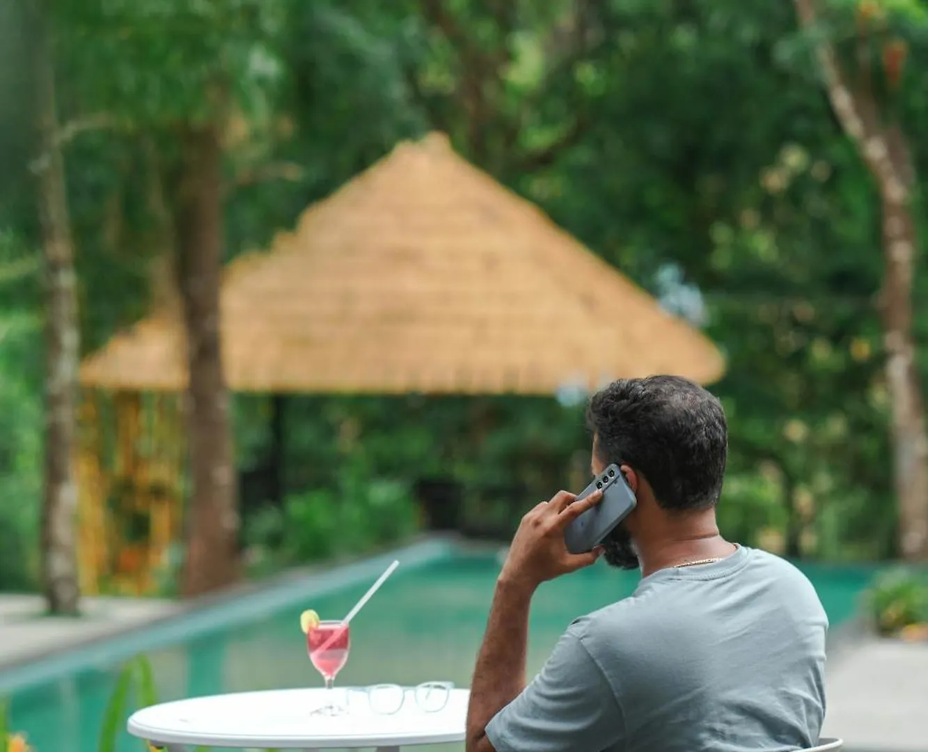Konukevi Athirapilly On The Rocks Otel Athirappilly Hindistan