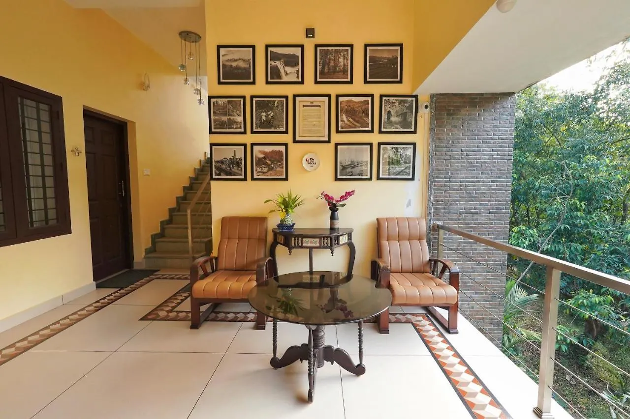 Gasthuis Athirapilly On The Rocks Hotel Athirappilly