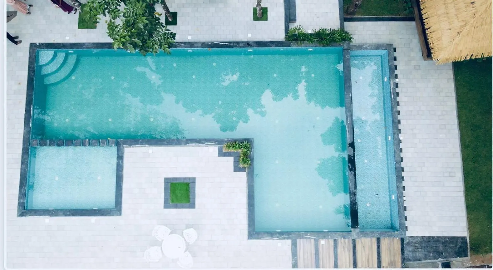 Gasthuis Athirapilly On The Rocks Hotel Athirappilly